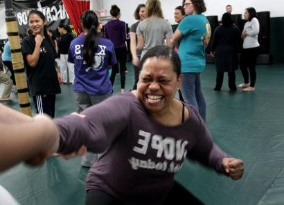 女性's Self Defense Workshop